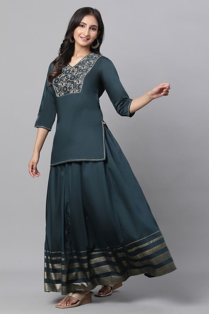 Buy online Mehrun Colour Silk Kurti Set from Kurta Kurtis for Women by  Nidhi Creation for ₹1499 at 12% off | 2024 Limeroad.com
